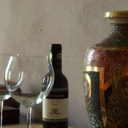 伊莎贝拉旅馆 * Vaglio Serra